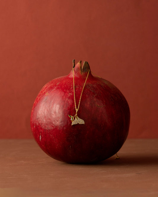 925 Ayar Gümüş Altın Renkli Balina Kuyruğu Kolye