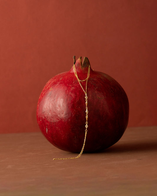 925 Ayar Gümüş Koni ve Elmas Detaylı Şahmeran