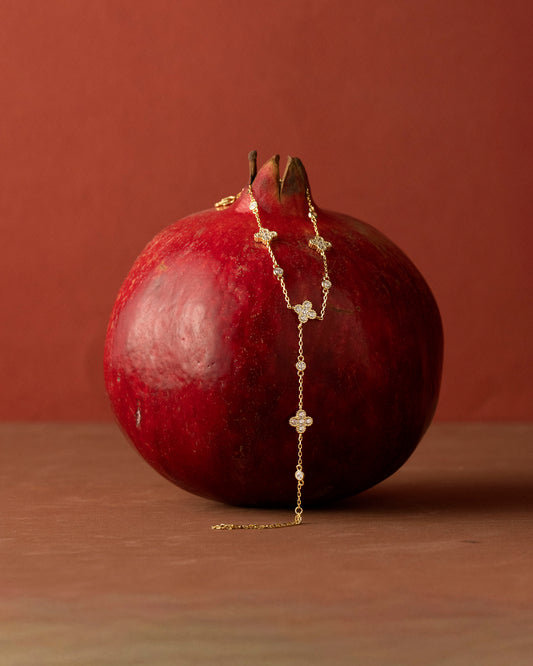 925 Ayar Gümüş Van Cleef Alhambra Yonca Şahmeran – Zirkon Taşlı El Zinciri