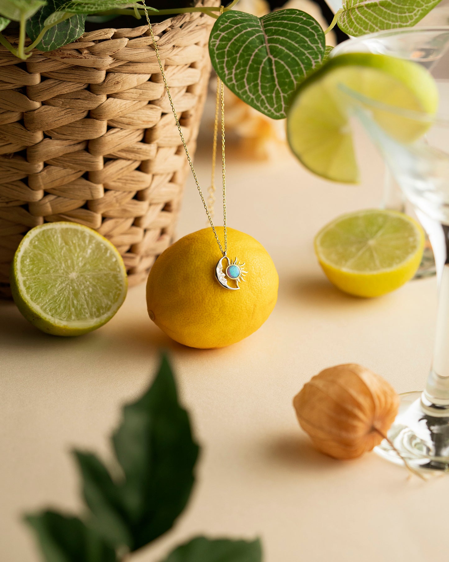 925 Ayar Gümüş Güneş & Ay Opal Kolye